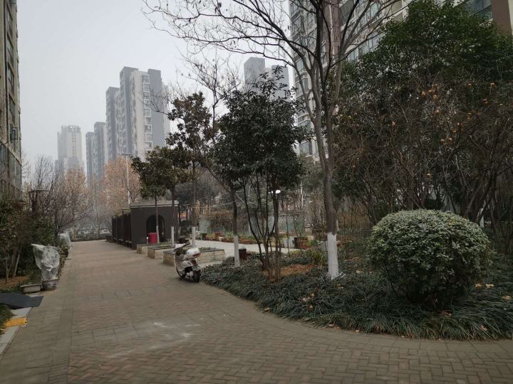 酷特区城市民宿(郑州高铁东站店)