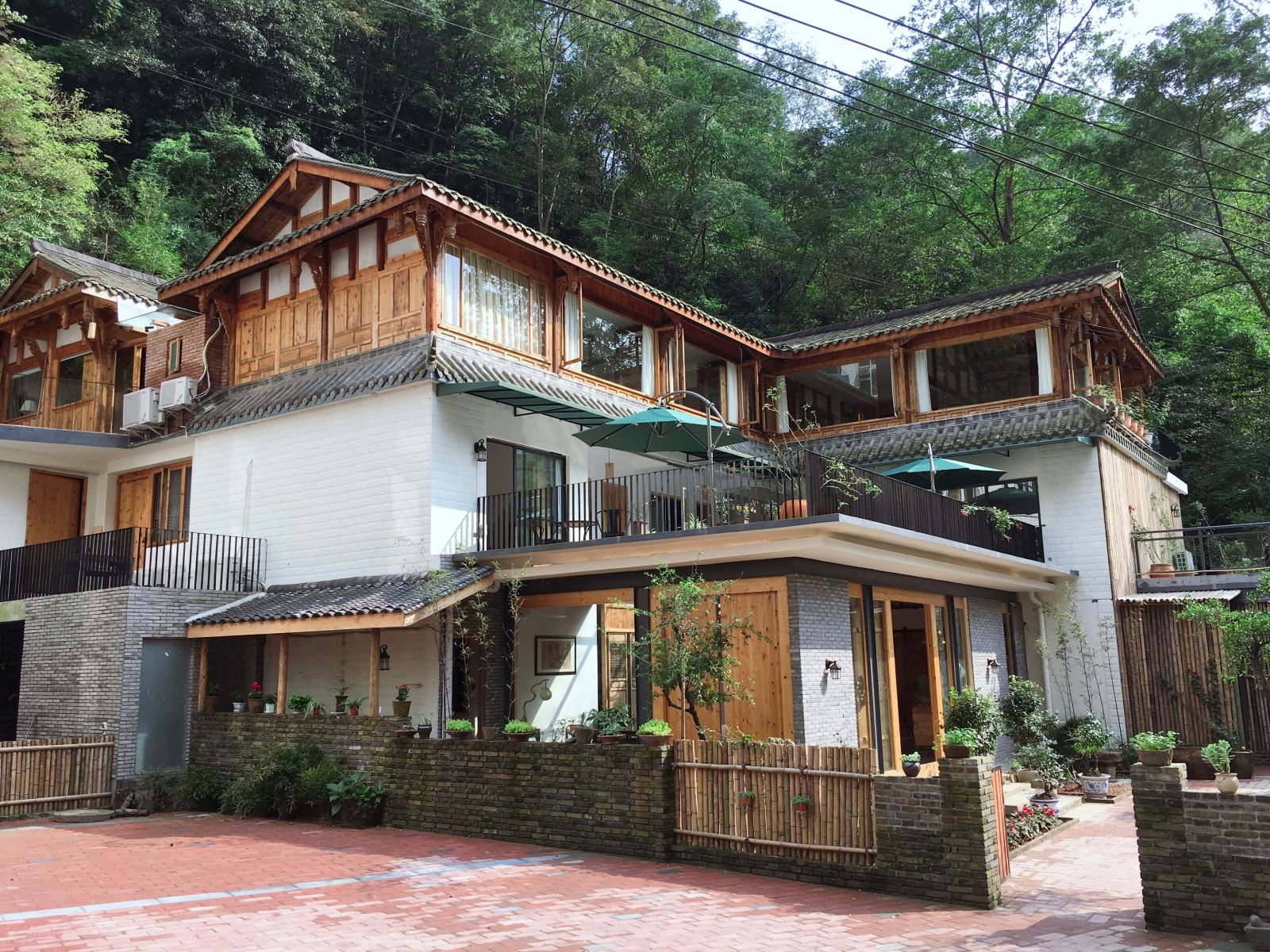 都江堰骆家酒庄休闲苑