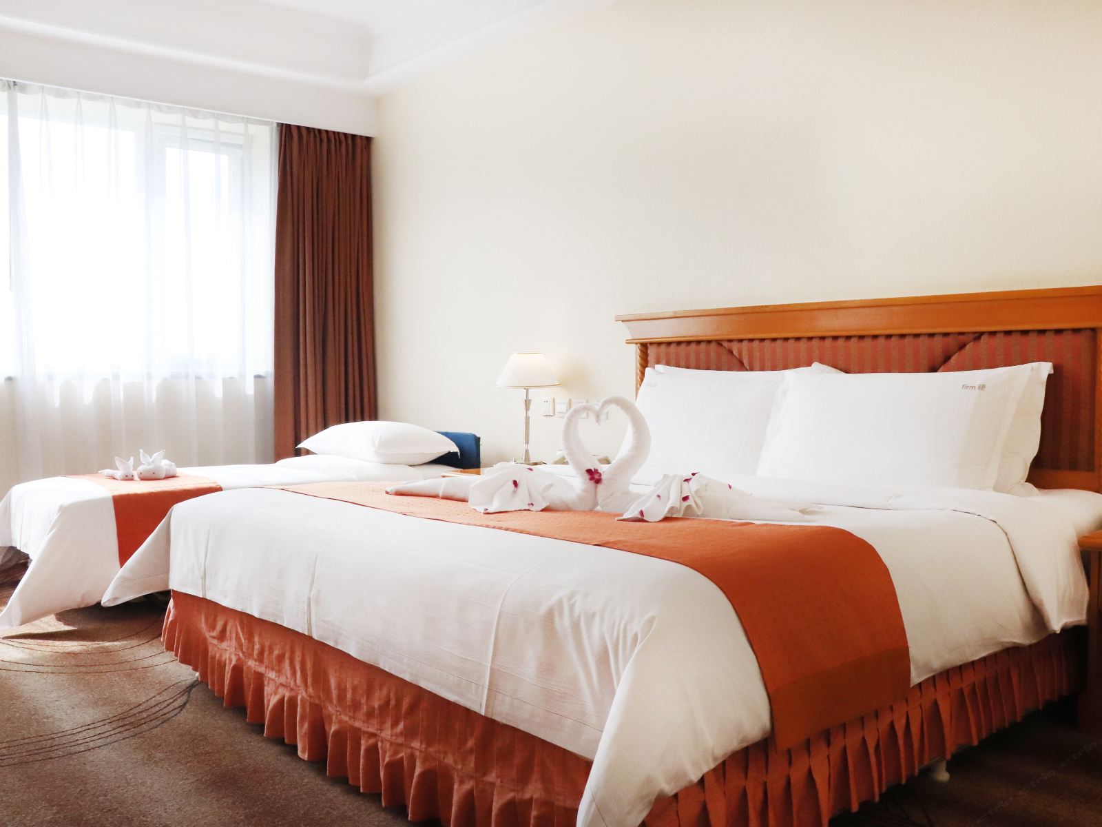 假日家庭三人套房