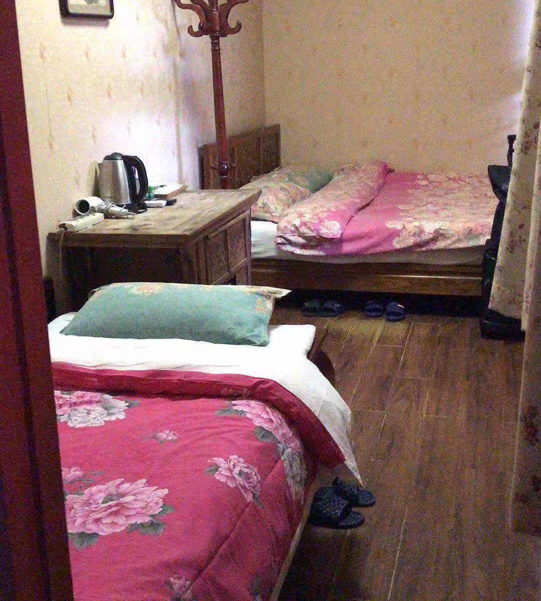 普通家庭间