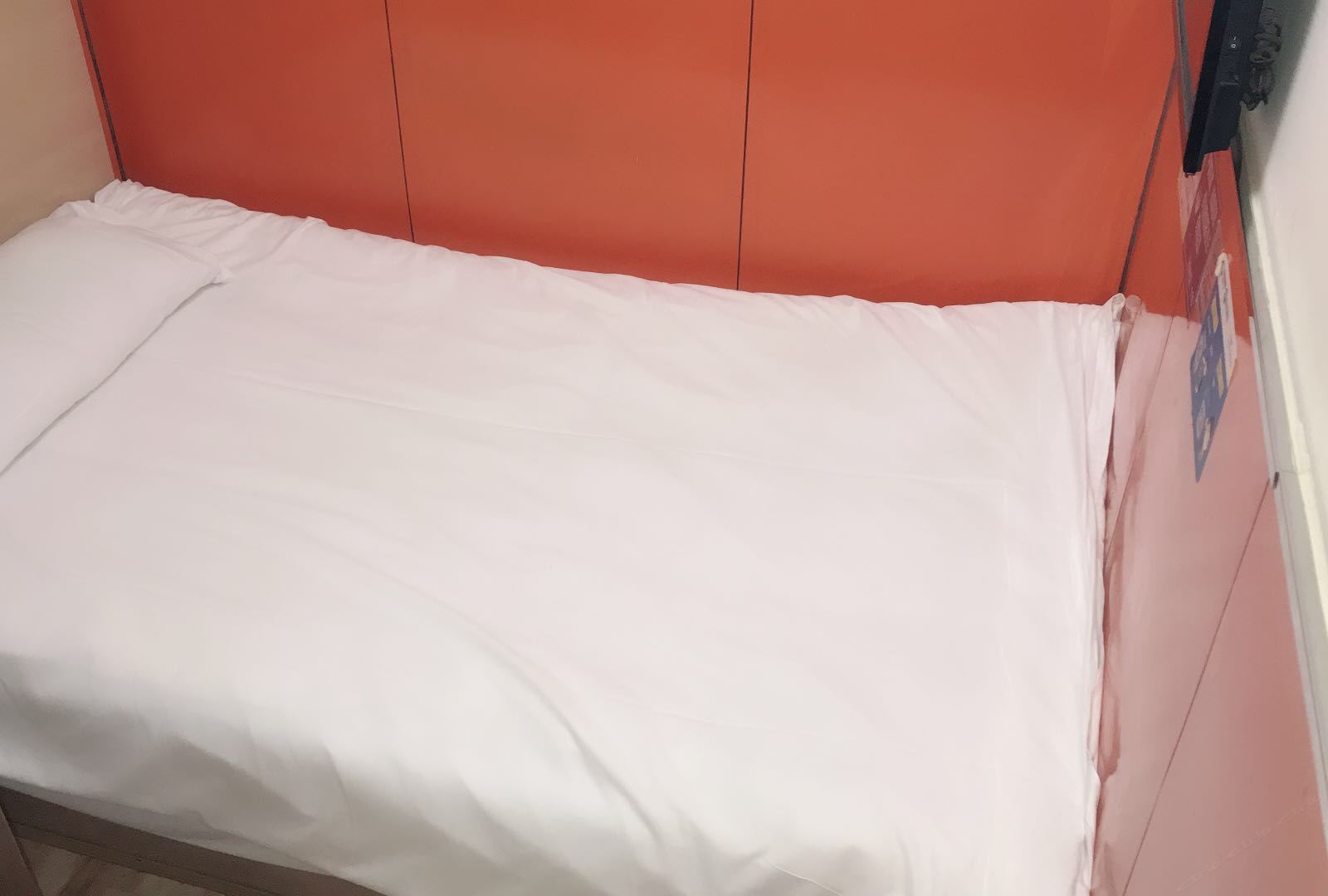 单床房(无窗)