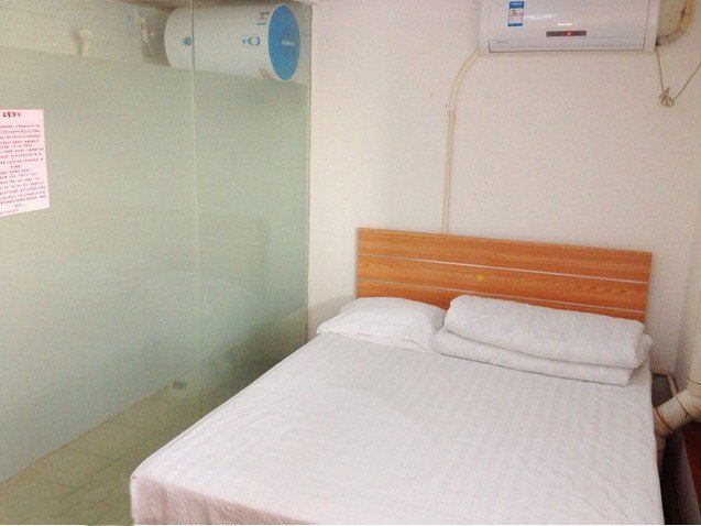 标准大床房