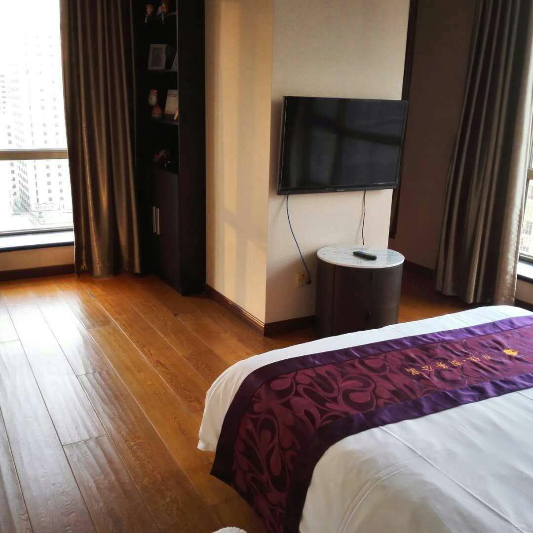 精品三床大套房