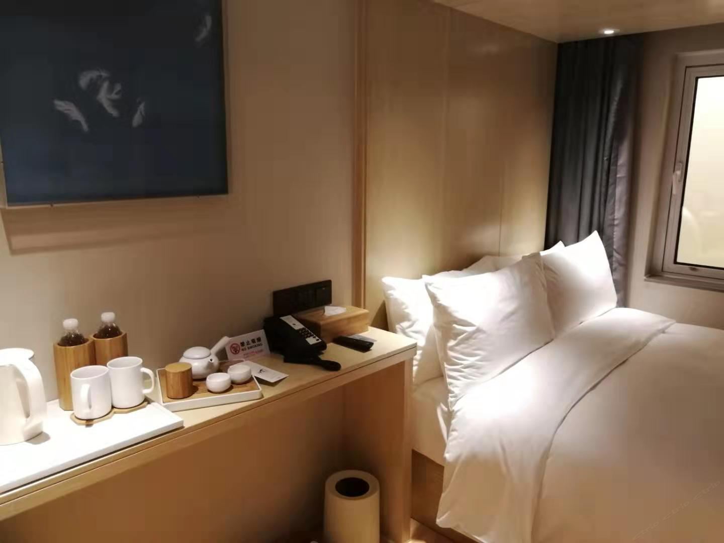 大床房A(无窗)