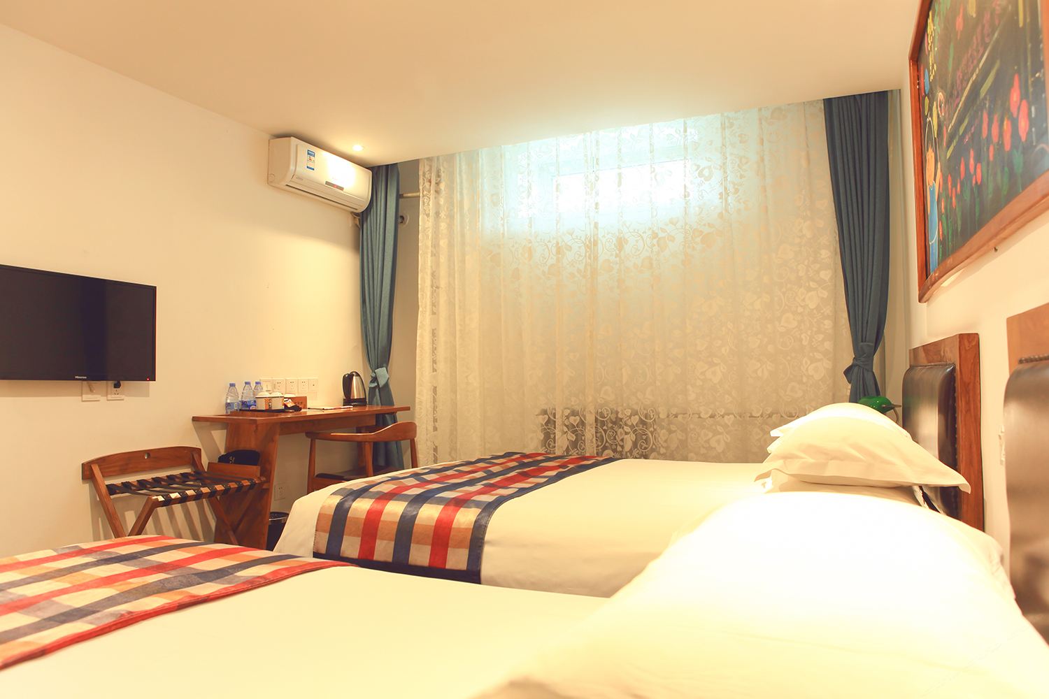 时光窗井家庭房