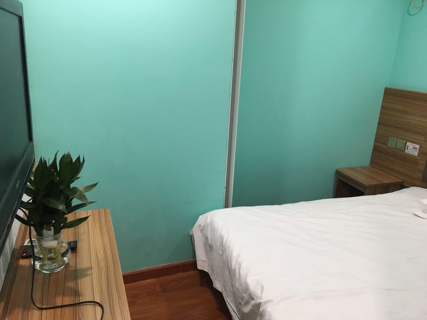 惠选大床房