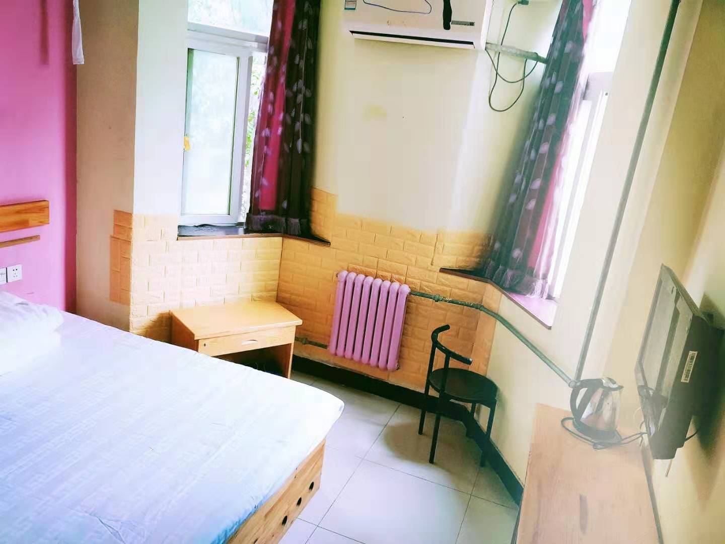 舒适大床房