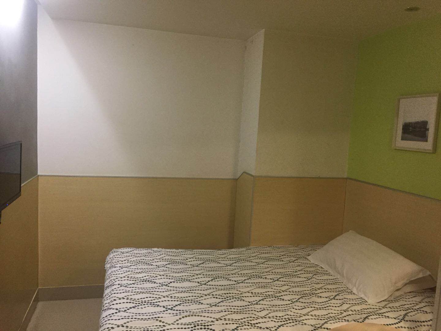 商务大床房