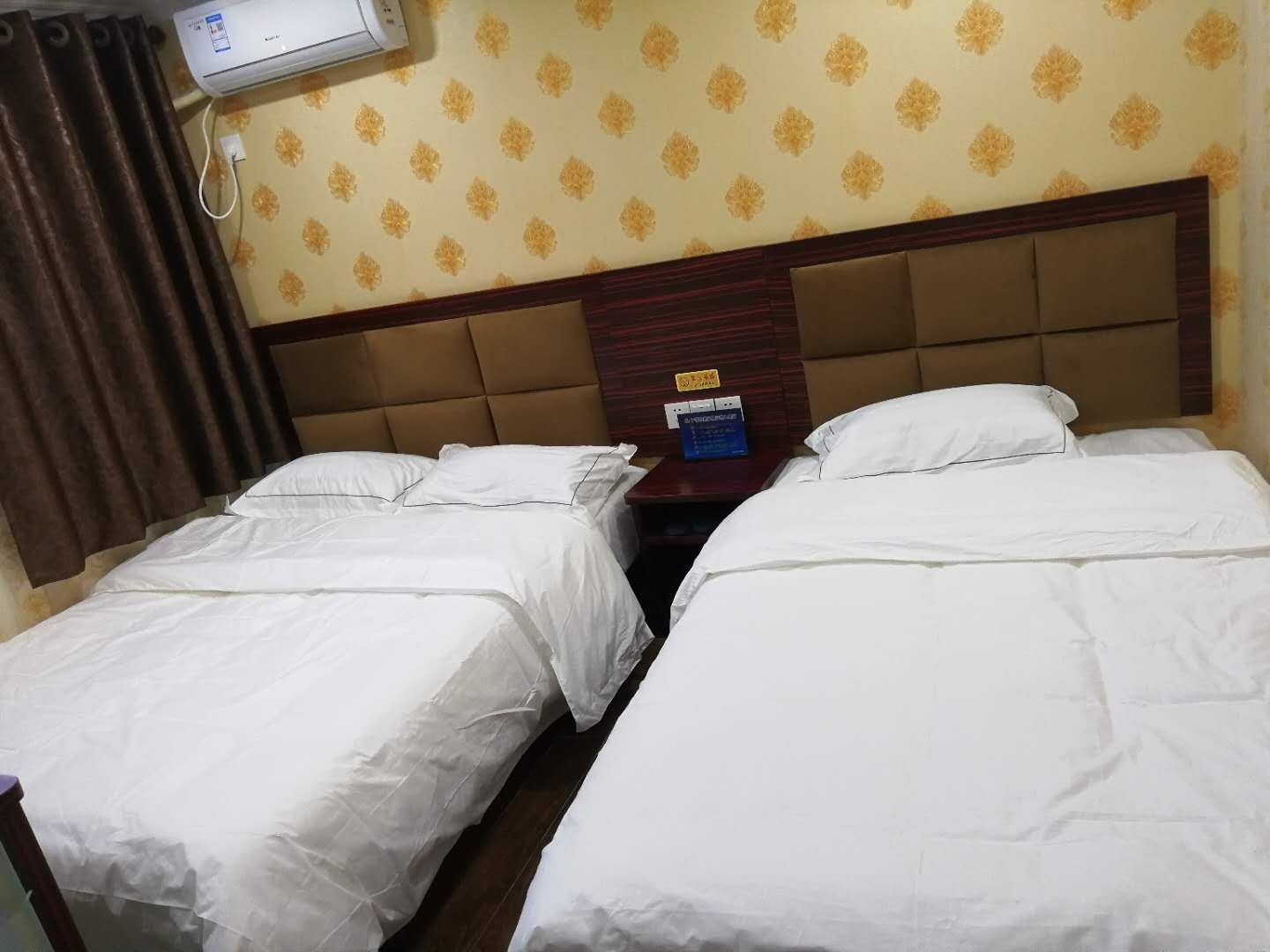 家庭房