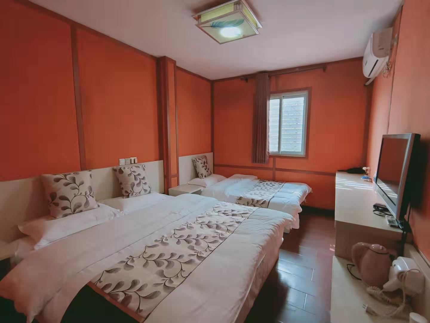 家庭房
