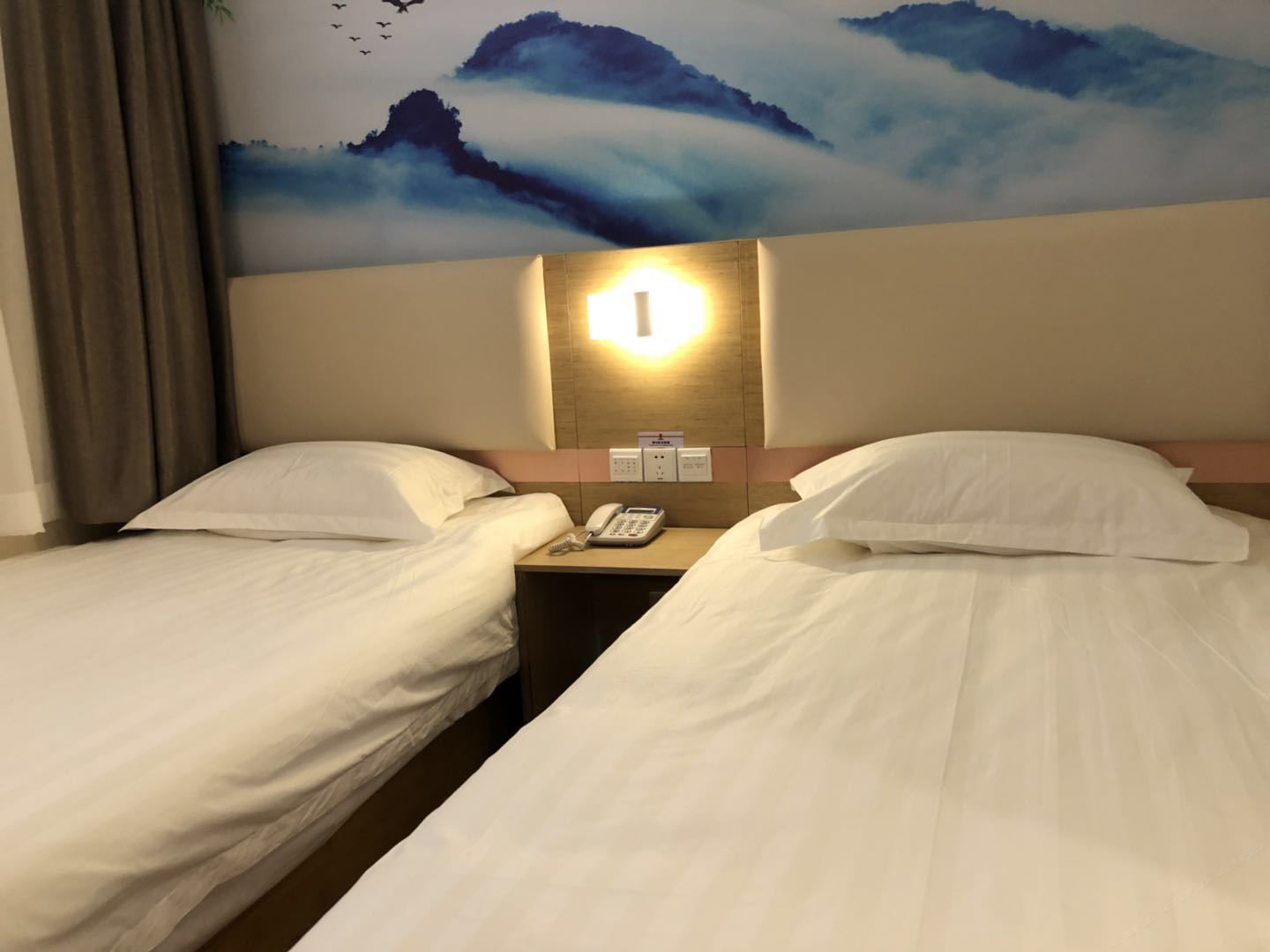 经济双床房(无窗)