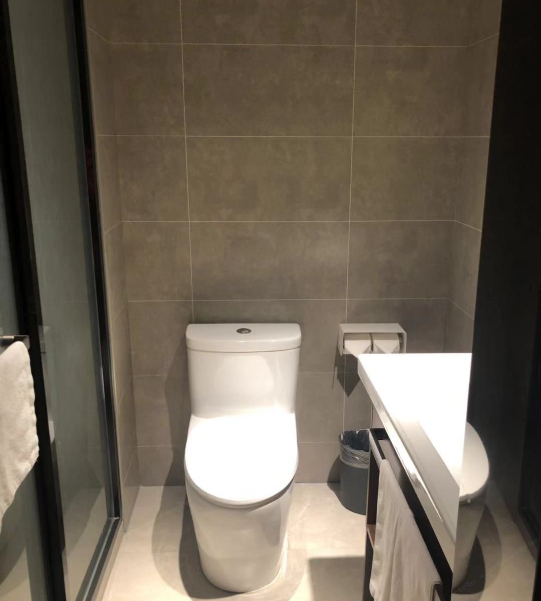 高级大床房