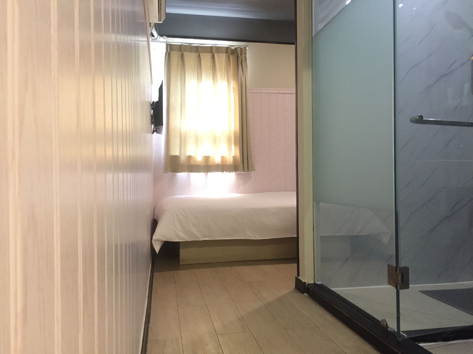 零压大床房
