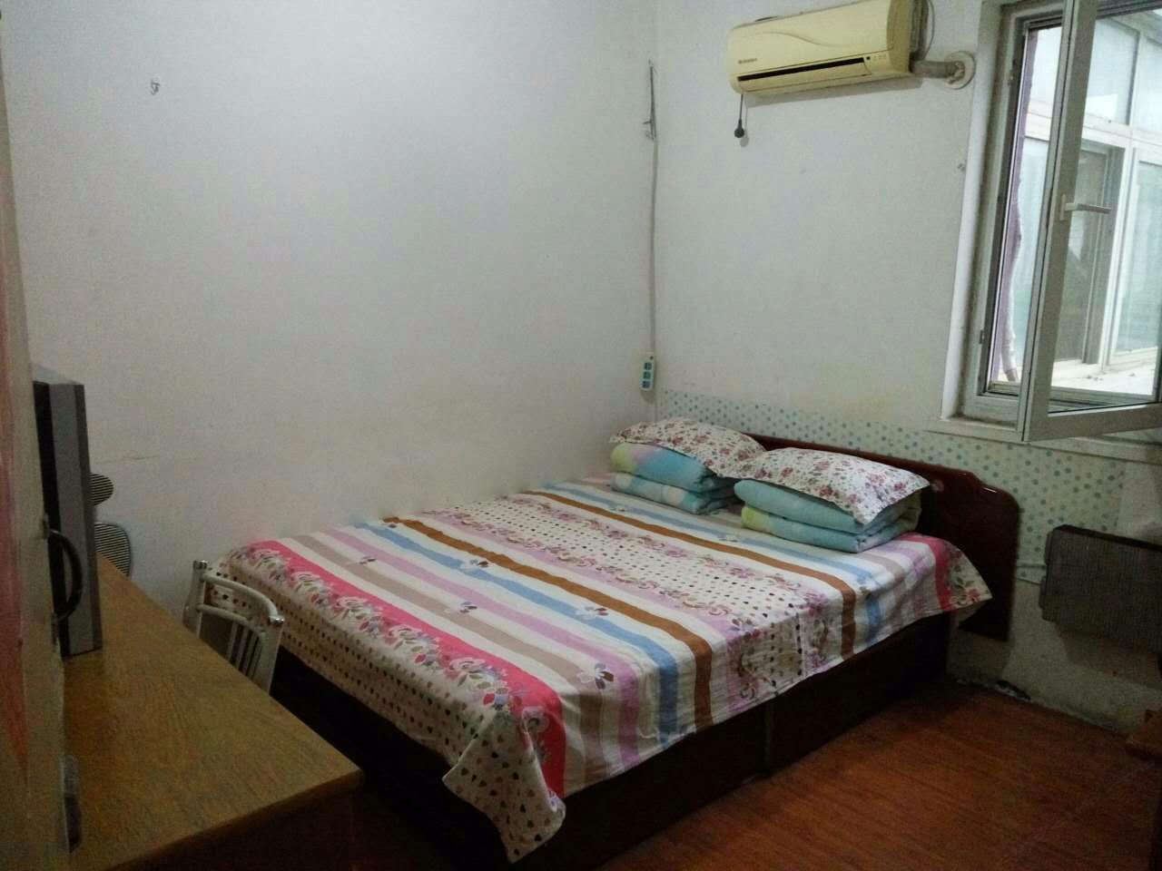 次卧