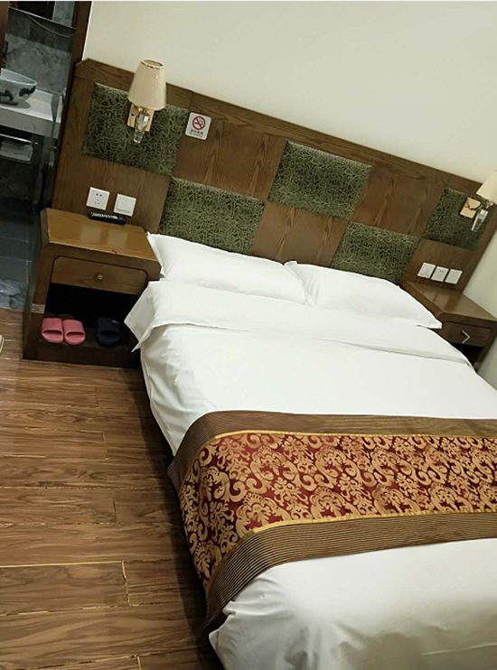 大床房