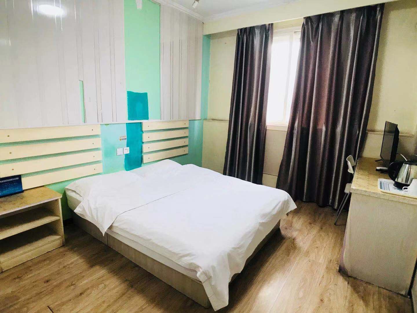 温馨大床房