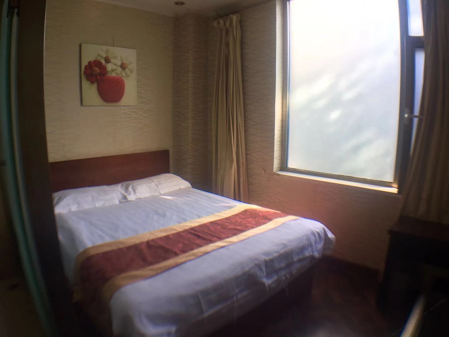 商务大床间