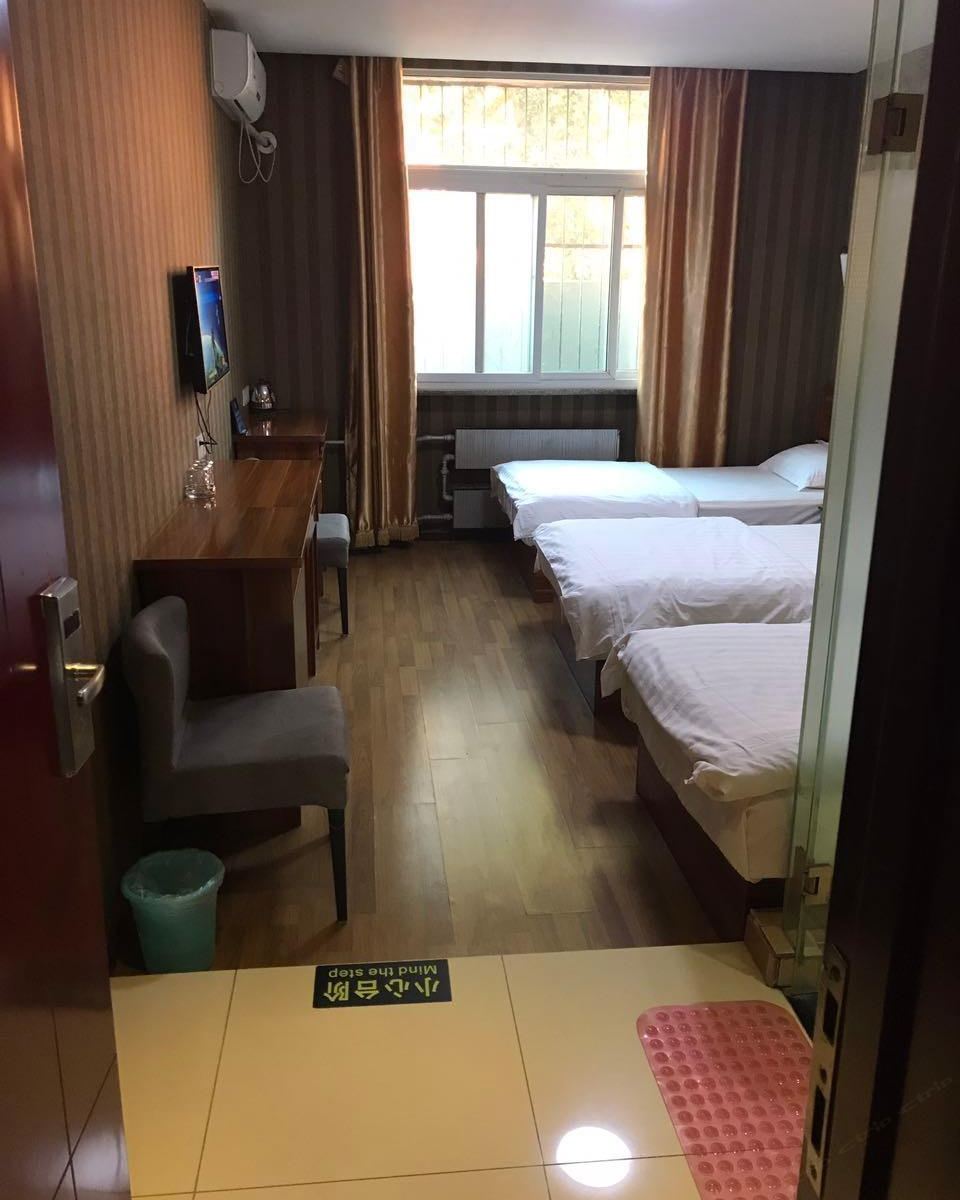 三人间