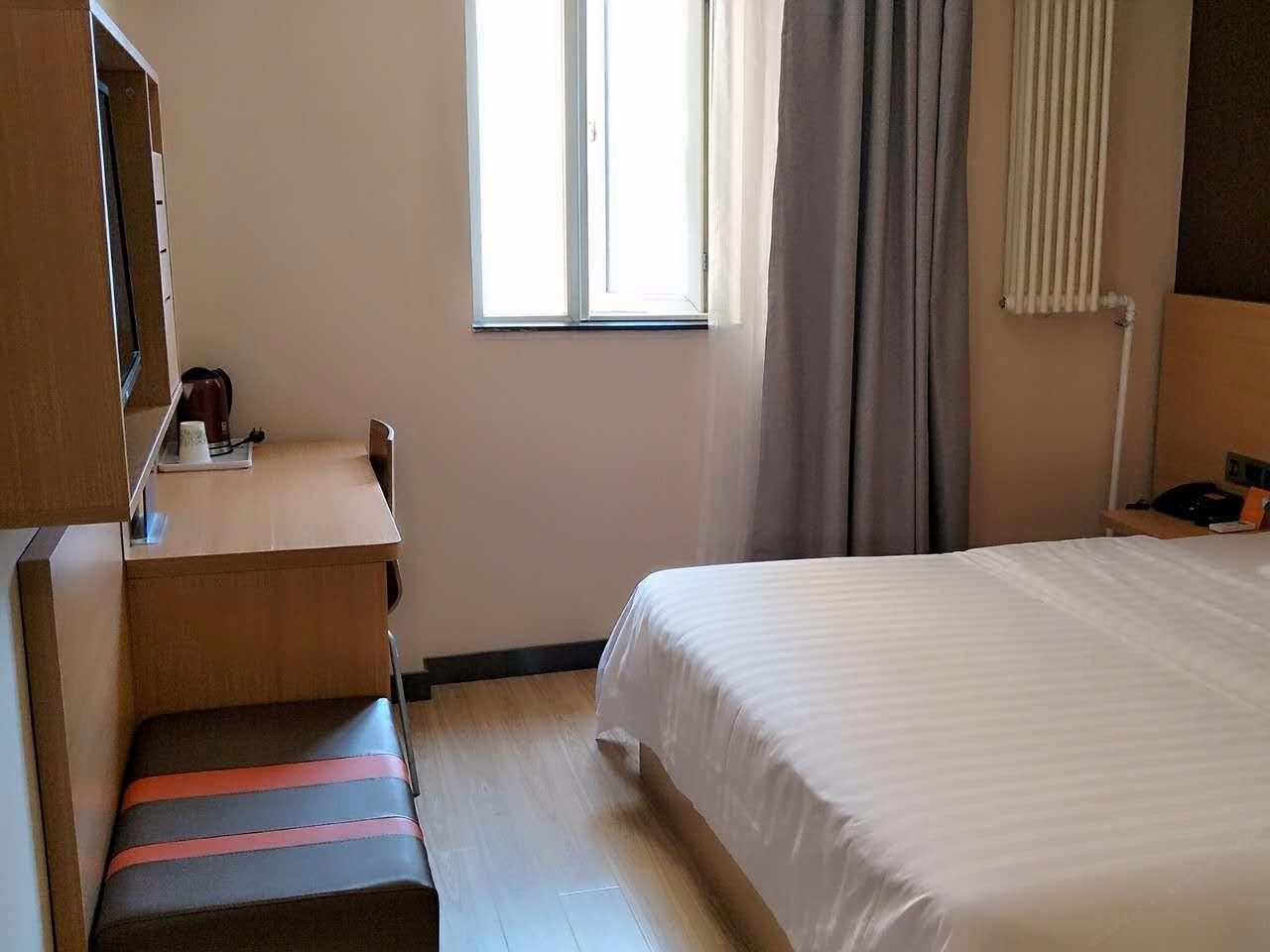 优享大床房