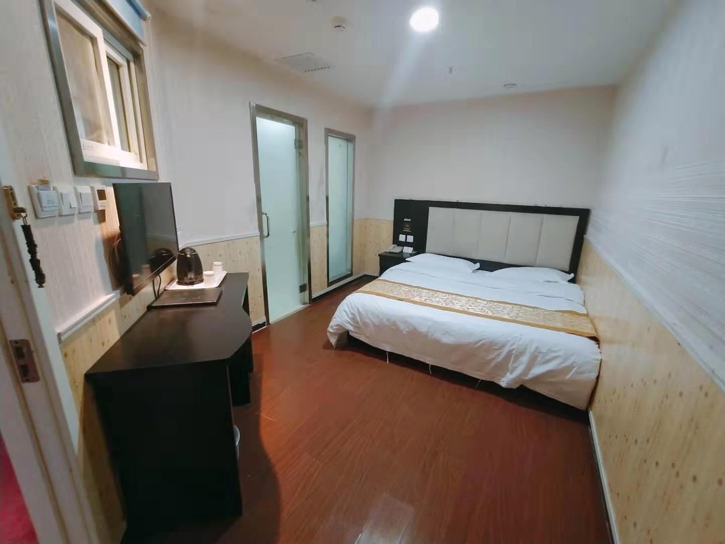 特价大床房(无窗)