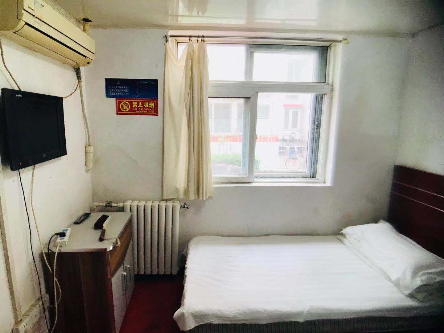 标准大床房