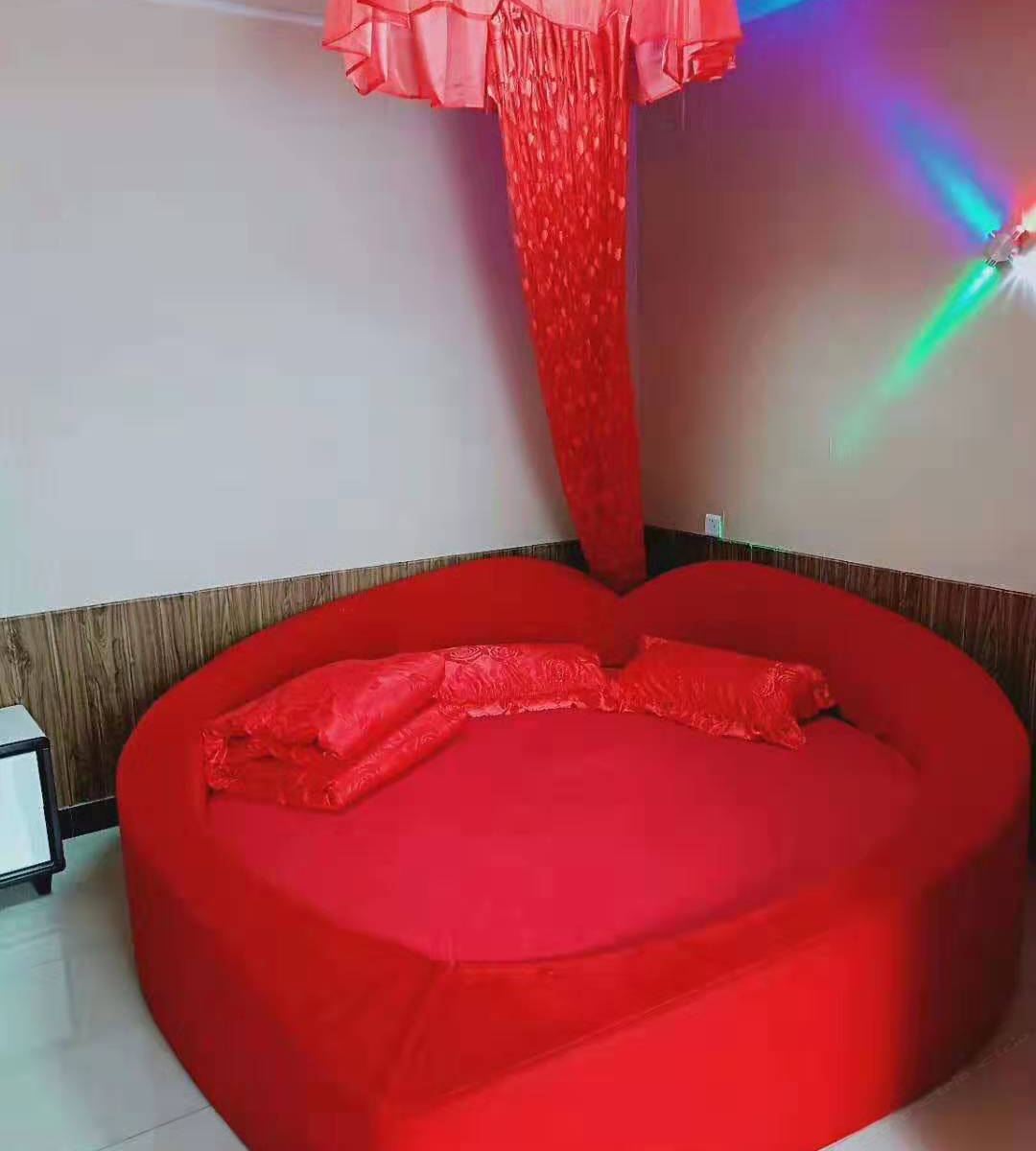 主题房
