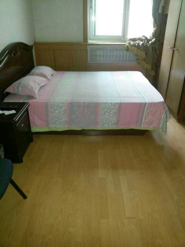 经济大床房