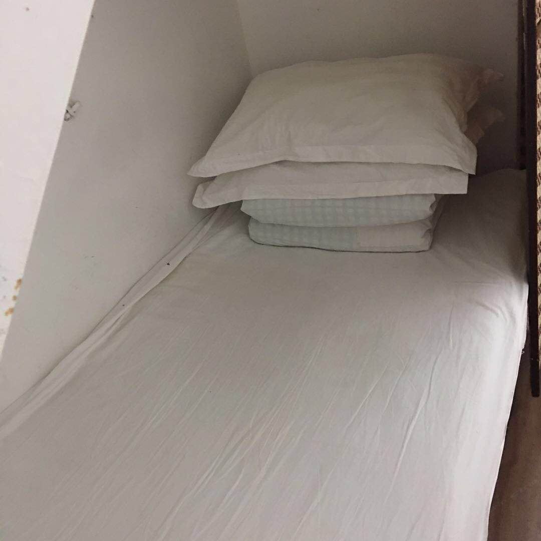 床位房(公共卫浴)