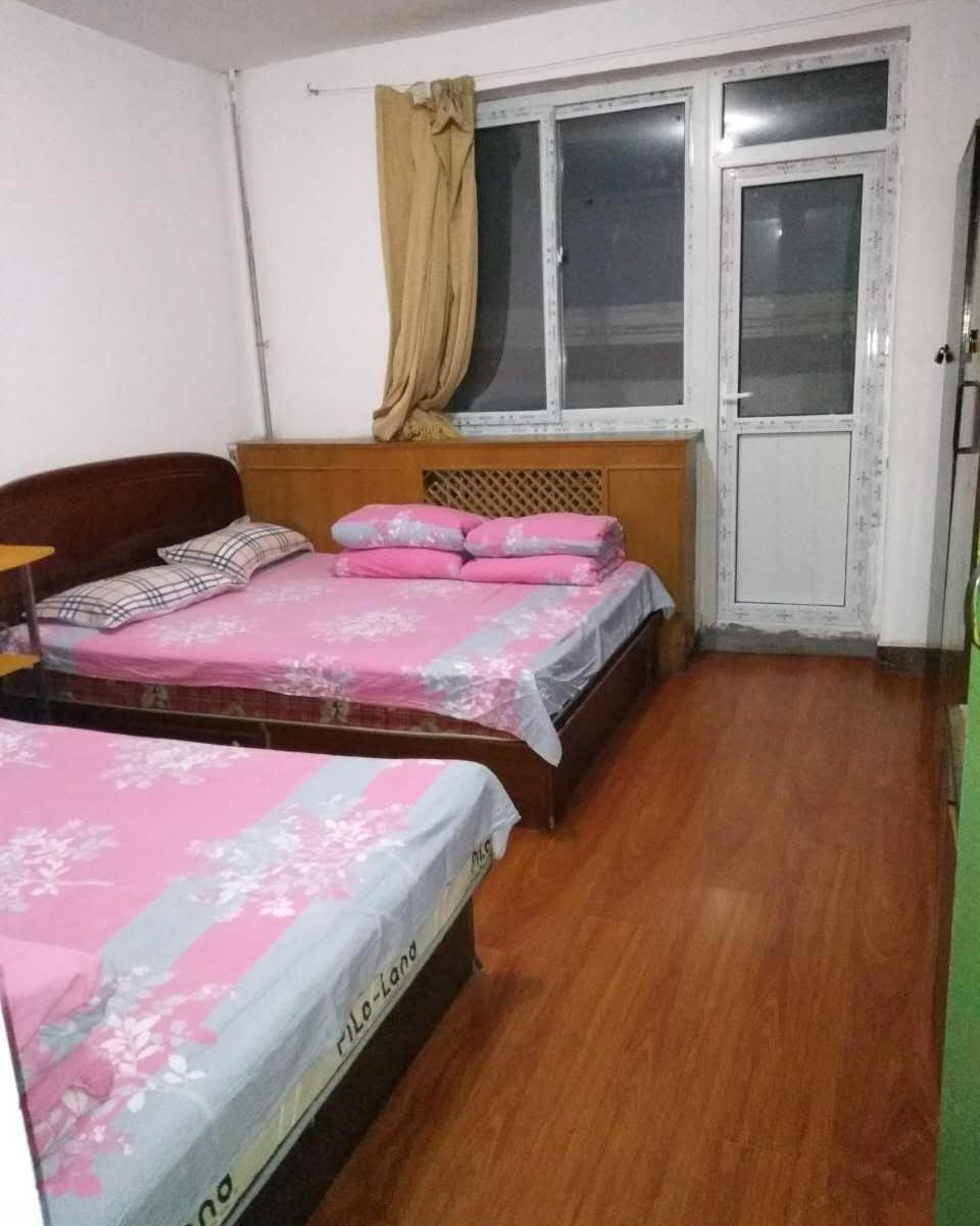 四人间
