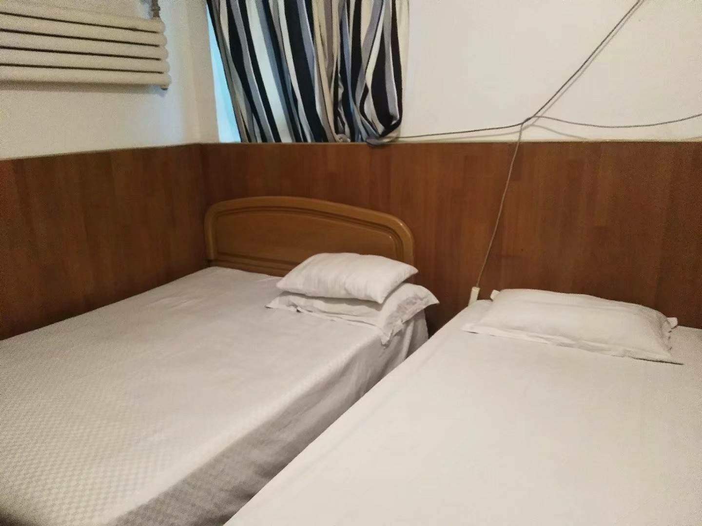 双人房