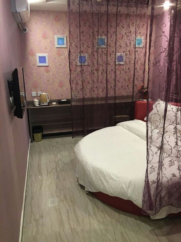 时尚双床房
