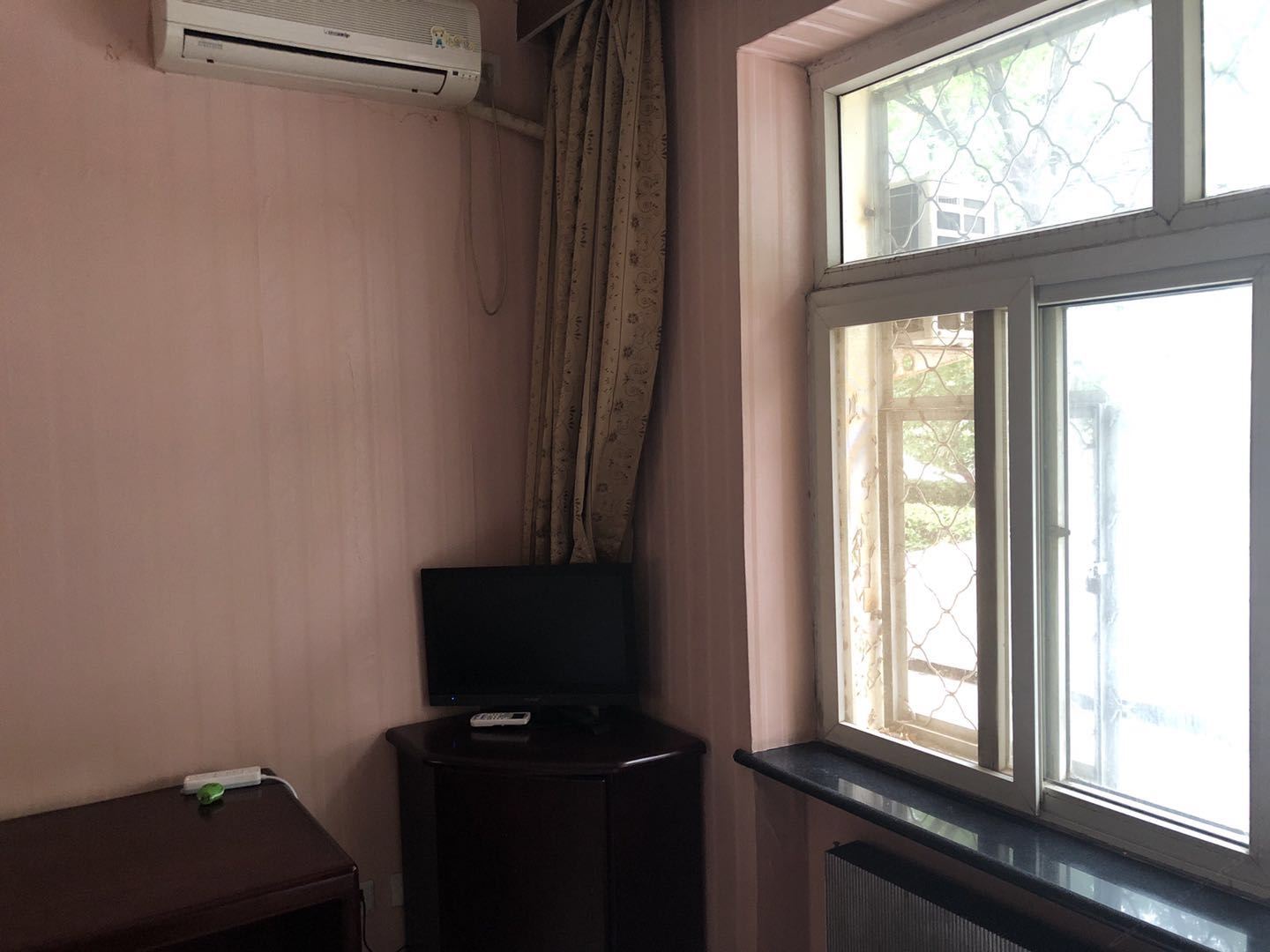 普通双人间(公共卫浴)