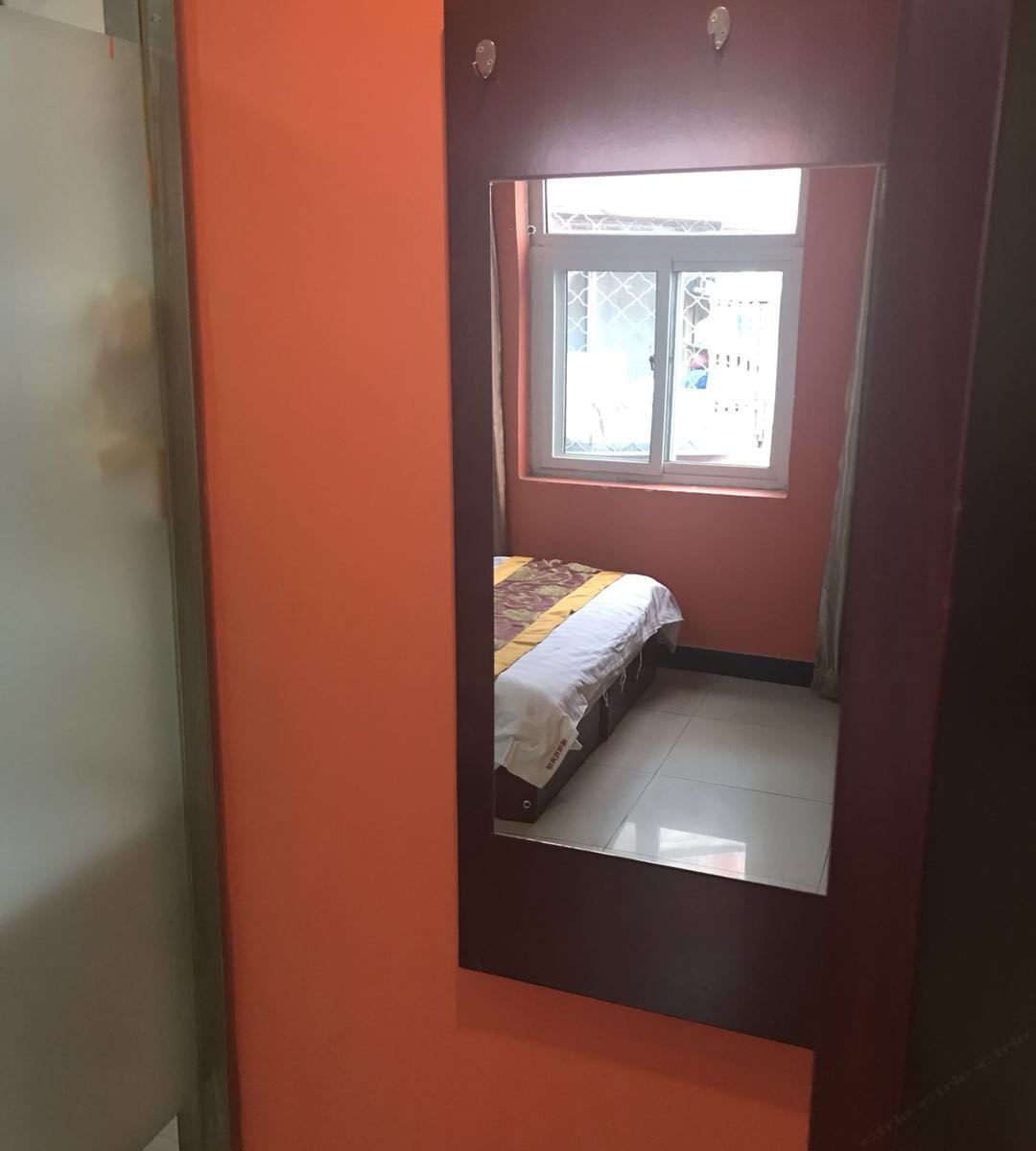 标准大床房