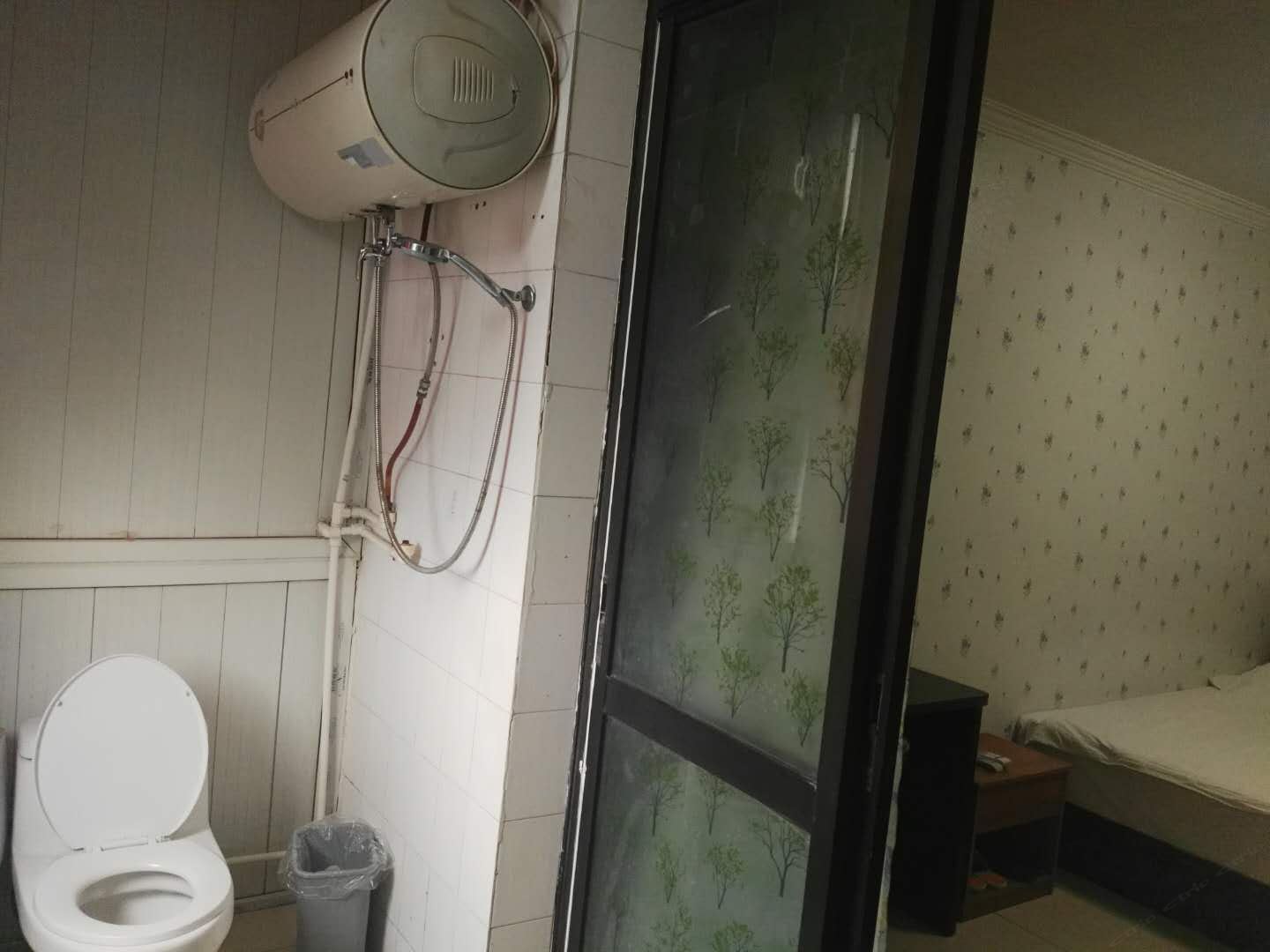 标准大床房