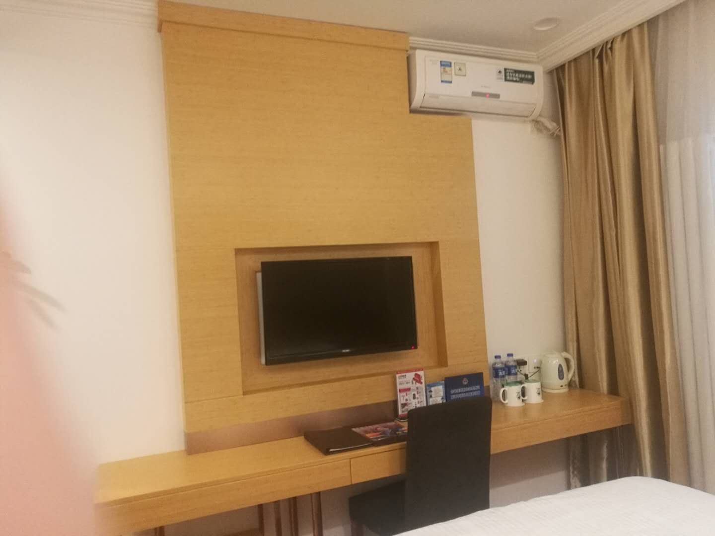 1.5米高级大床房