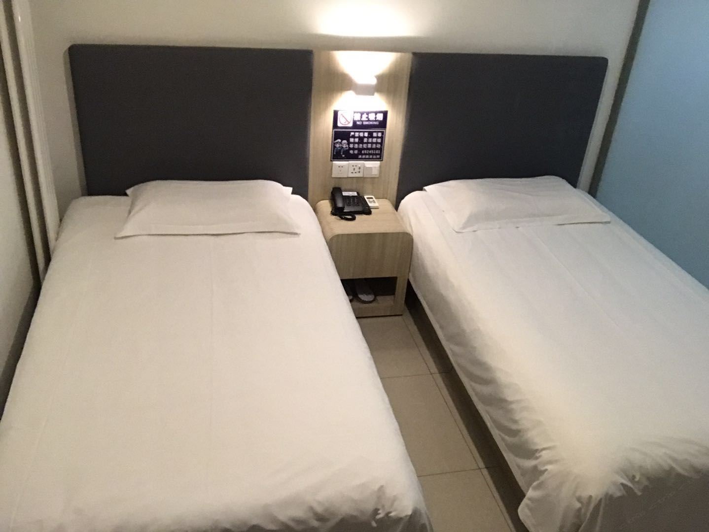 经济双床房