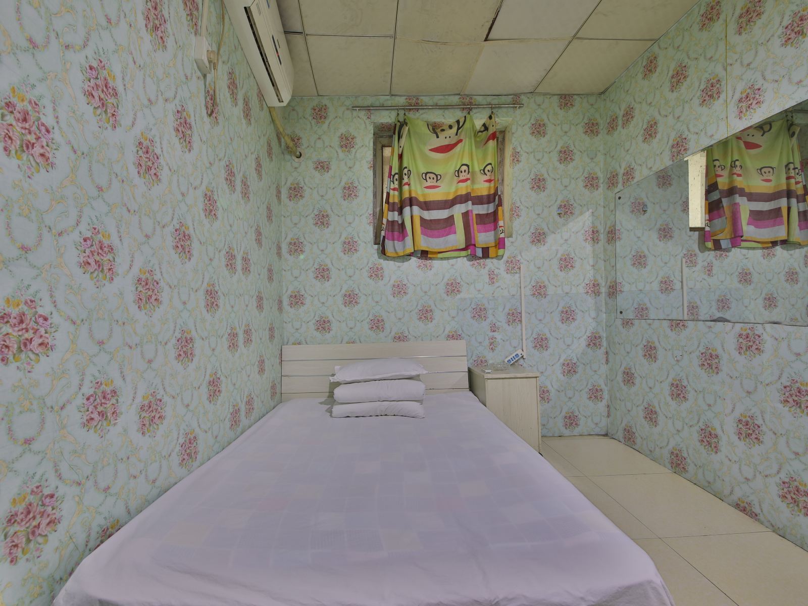 标准大床房
