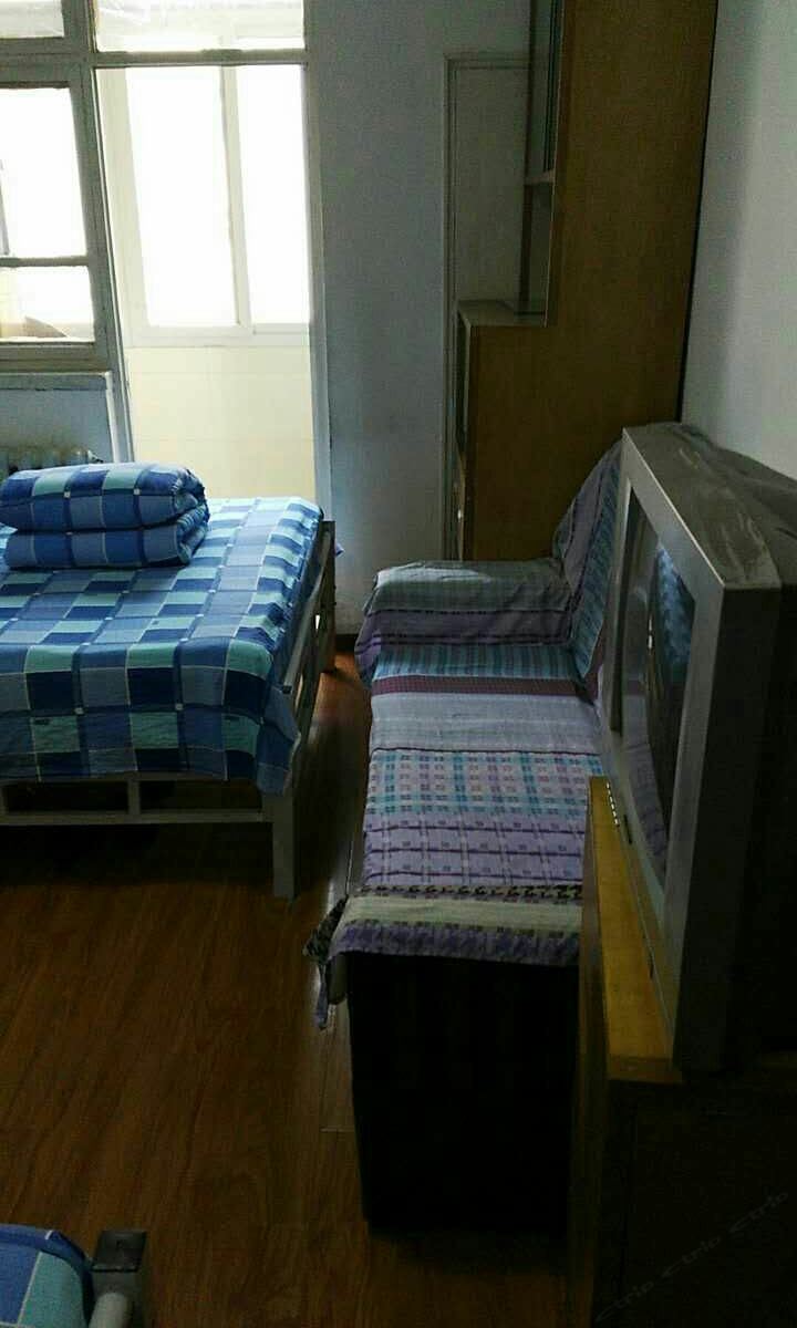 四人间