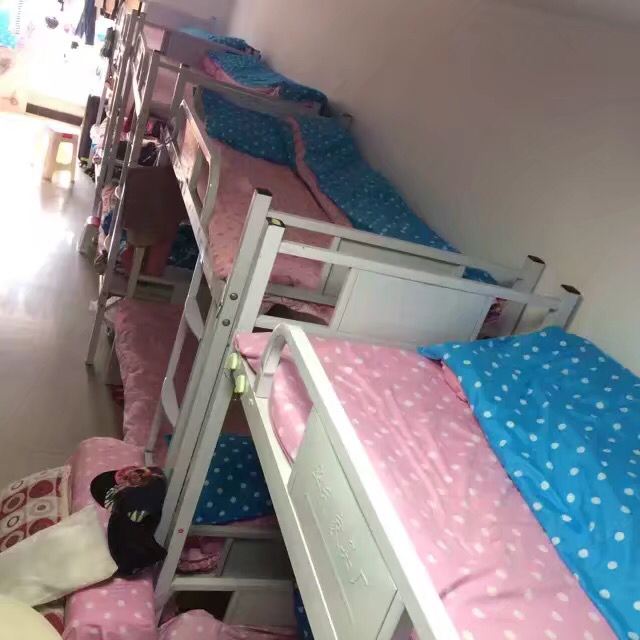 多人间(床位)