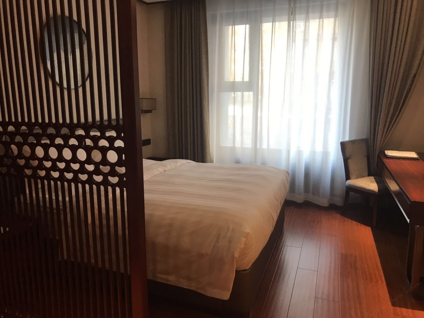 行政单间
