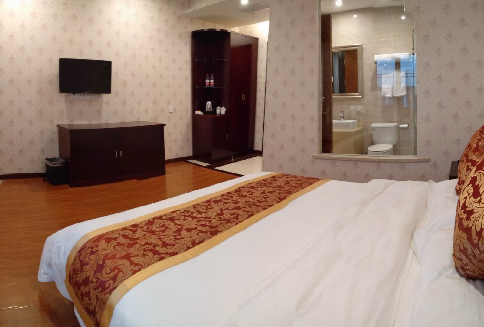 标准大床房