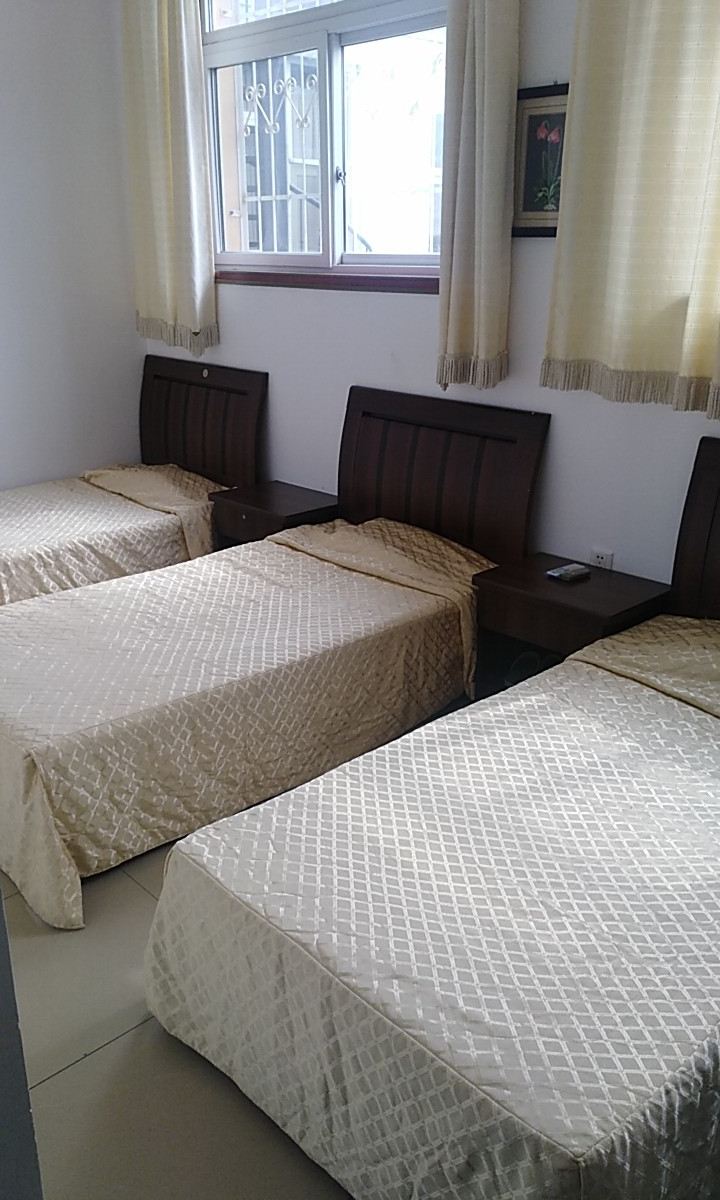 四人间
