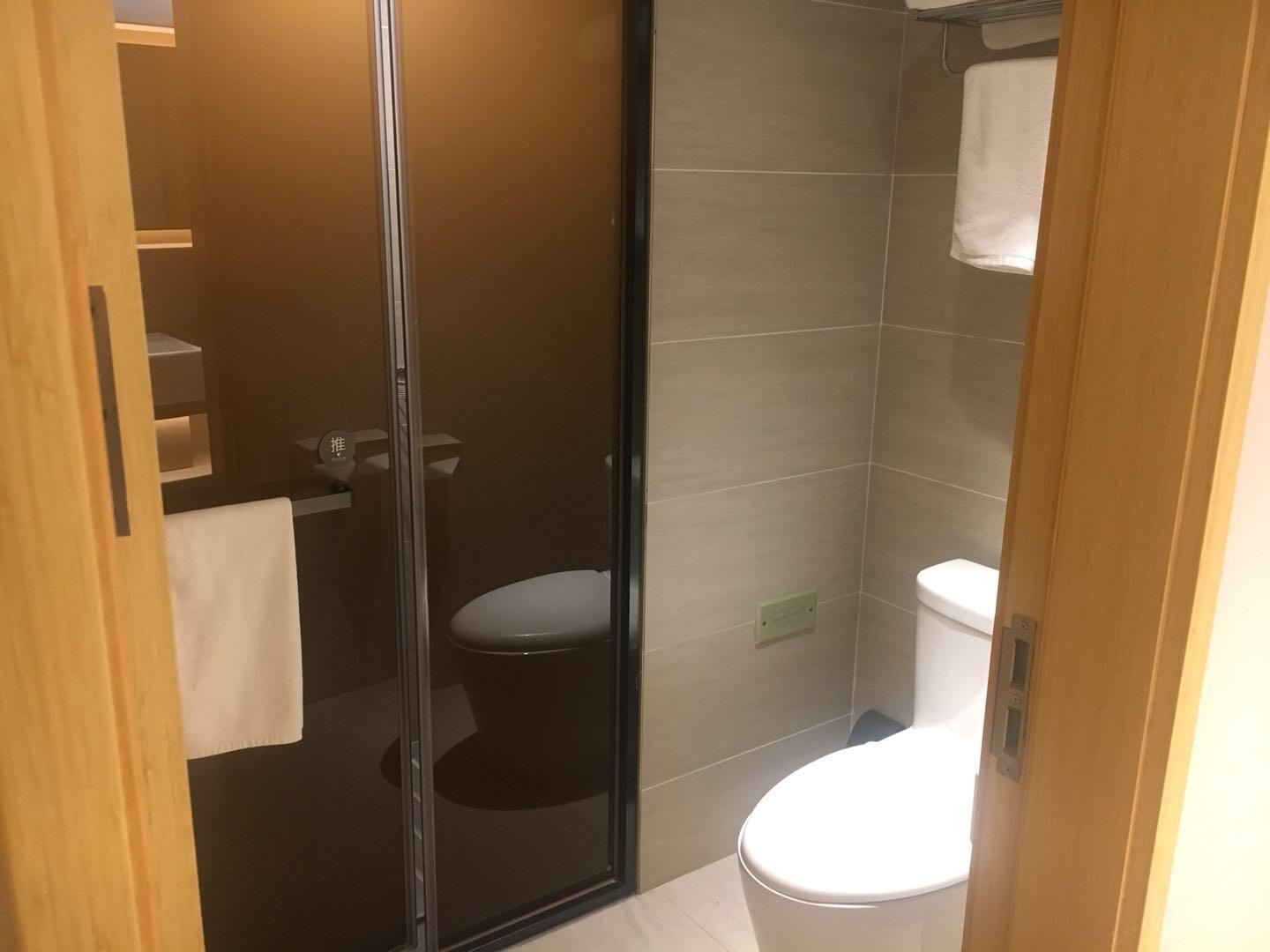双床房