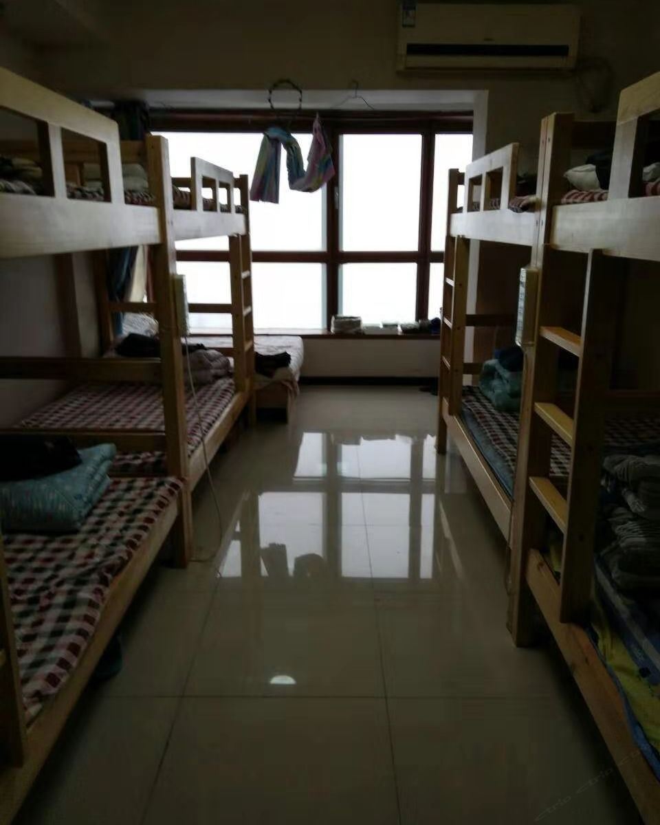 多人间(床位)(公共卫浴)