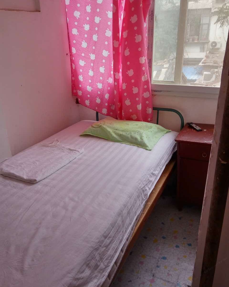 一人房(公共卫浴)