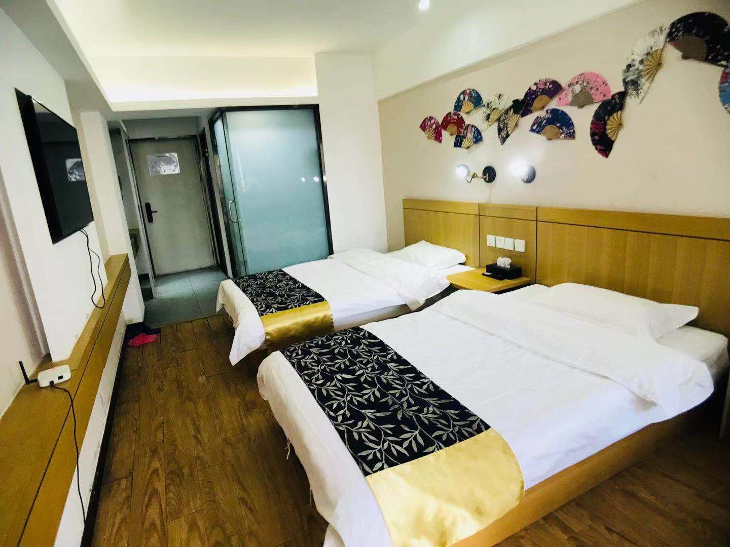 豪华双床房