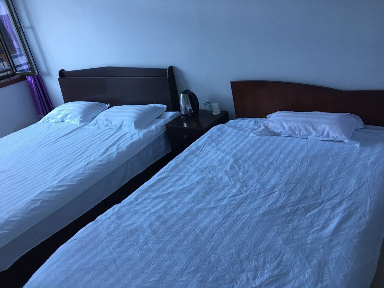 双床房