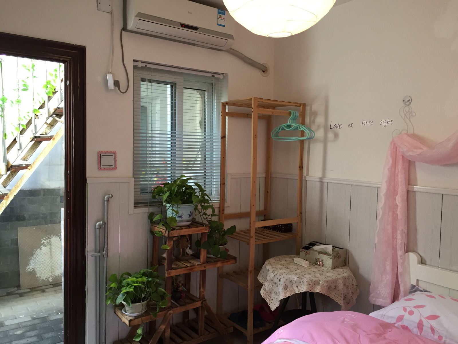 三室一厅