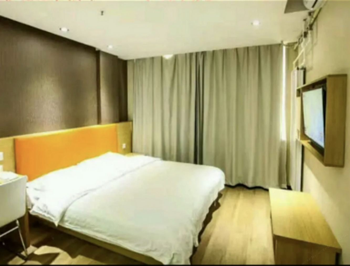 特价大床房