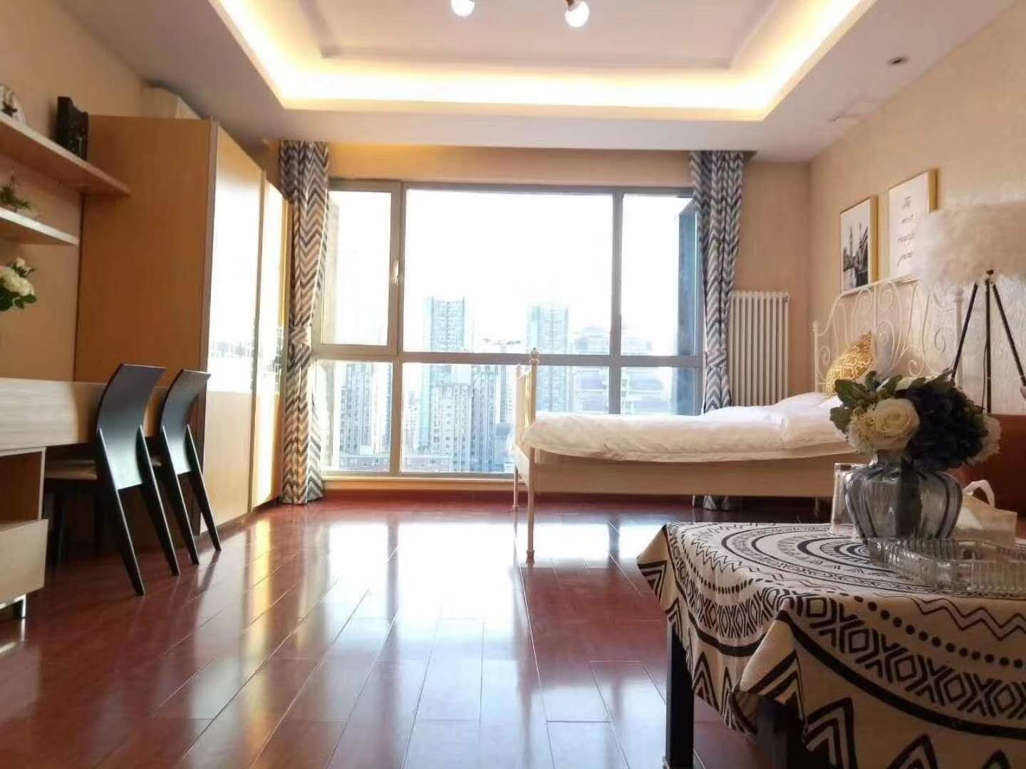 商务大床房